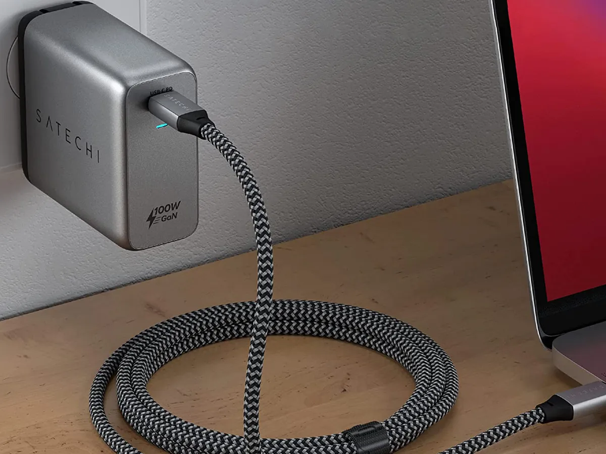 چگونه لپ تاپ خود را با USB-C شارژ کنیم؟
