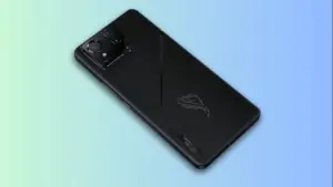 Asus ROG Phone 8 Pro در پس‌زمینه گرادیان آبی
ایسوس