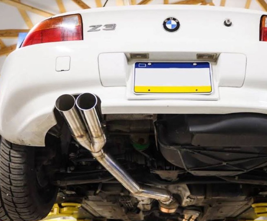 سیستم اگزوز لوله مستقیم سیستم‌های اگزوز لوله مستقیم نام خود را از ظاهرشان گرفته‌اند.