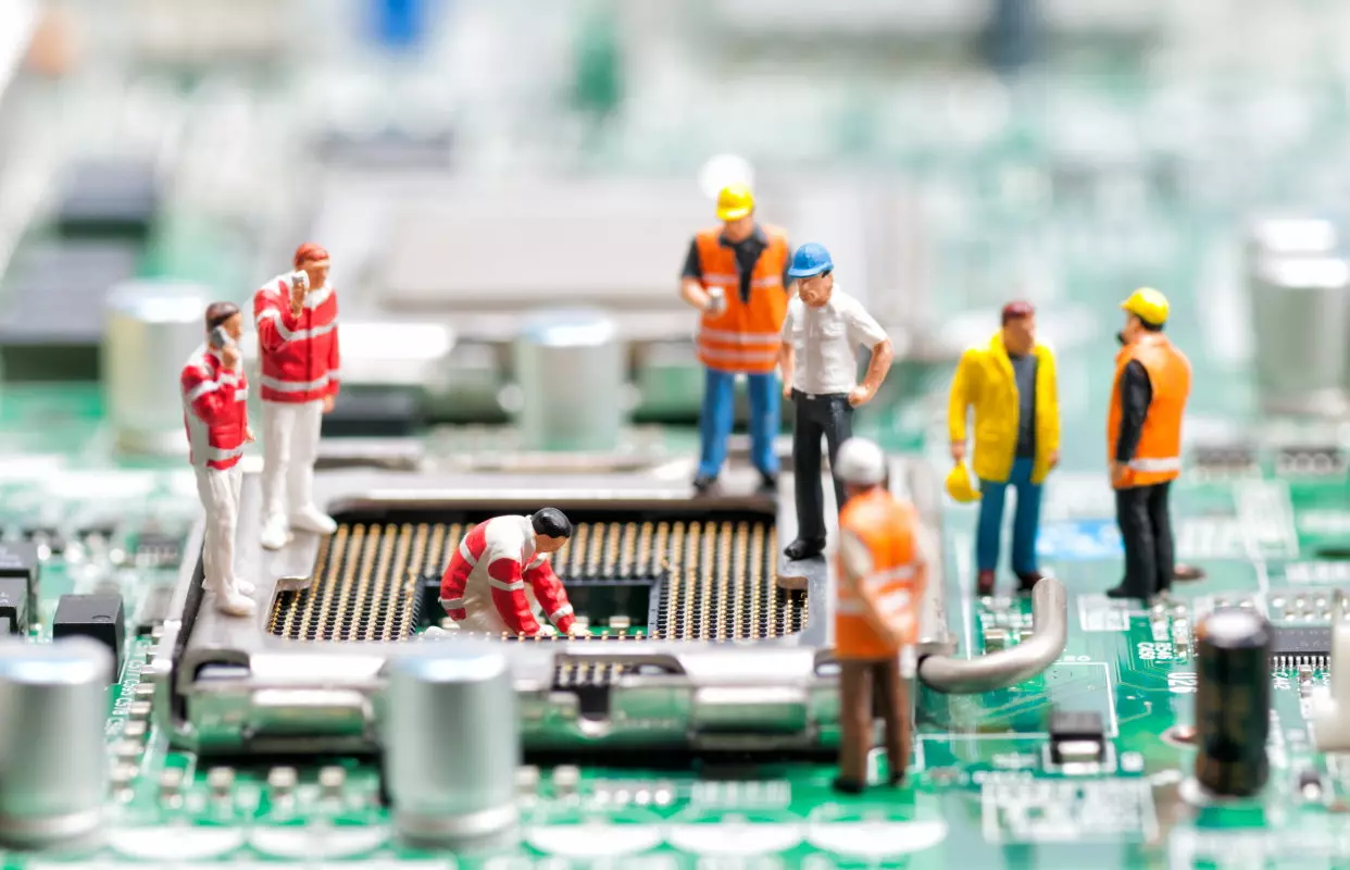 معایب تعمیرات برد الکترونیکی