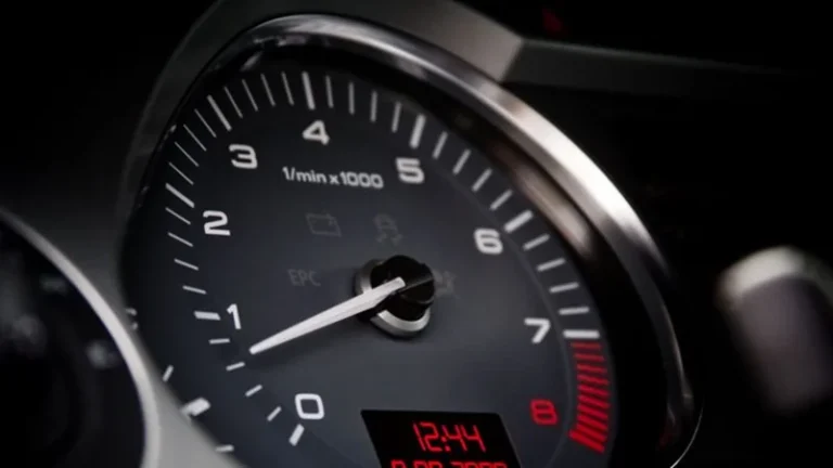 نوسان دور موتور 206 در حالت درجا